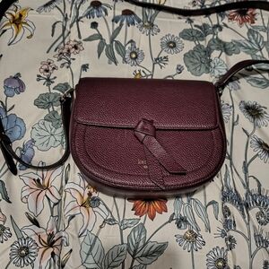 Elegant Burgundy Crossbody Bag